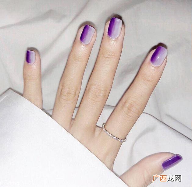 秋季紫色美甲图片 这几款让你更动人