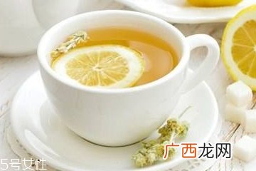 喝热柠檬水牙齿会变黄吗 热柠檬水的正确喝法