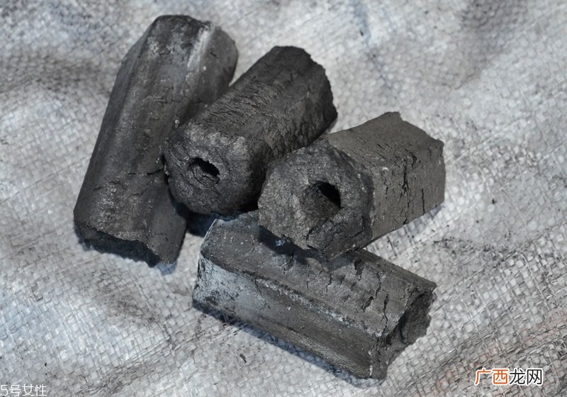 怎么用木炭生火 木炭生火技巧
