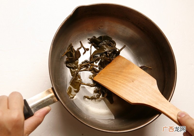 泡过的茶叶可以当花肥吗 还有这些作用