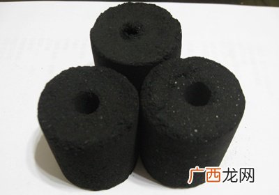 烧烤的木炭怎样引燃 不败的生火3步骤