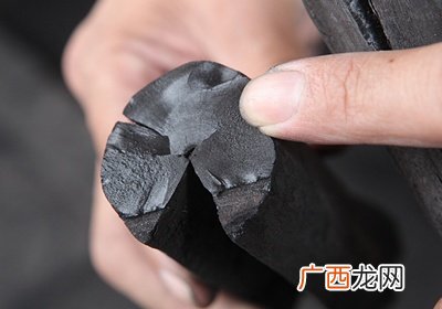 烧烤的木炭怎样引燃 不败的生火3步骤