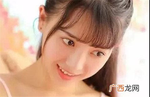 和女朋友闹矛盾了她不理我怎么办