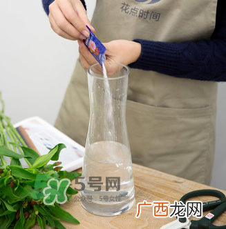 鲜花怎么保存时间长 鲜花怎么保鲜