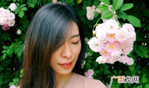 失恋了怎么发朋友圈挽回女朋友？朋友圈制造二次吸引