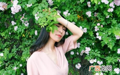 失恋了怎么发朋友圈挽回女朋友？朋友圈制造二次吸引