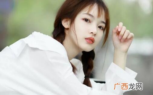 怎么找到女生喜欢的话题？聊这些能让女生上瘾