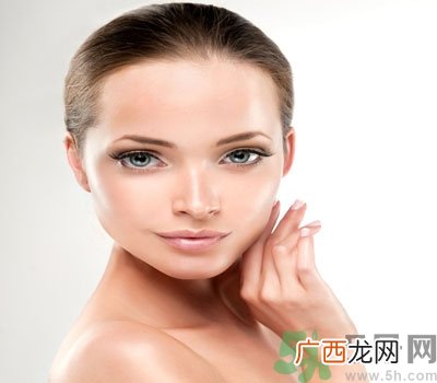 夏季流汗脸痒怎么回事？夏季脸痒怎么办？