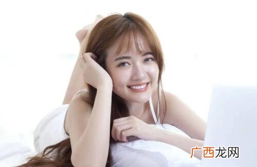 女生喜欢比自己小的男生吗?比自己小的男生好处多