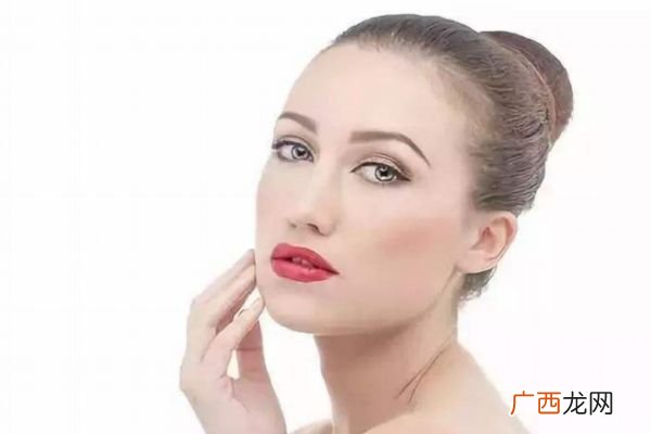什么样的人老的快呢 保持年轻的秘诀是什么呢