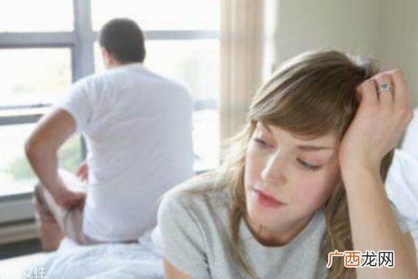 直男癌的表现 直男癌对女朋友的表现