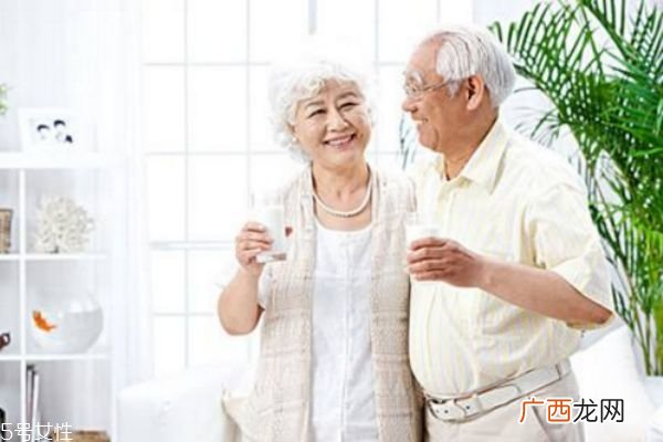 中老年人为什么要补钙 老年人缺钙的危害
