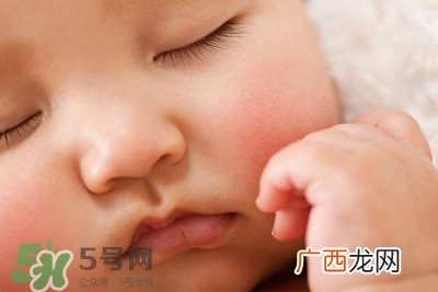 脸睡偏了怎么矫正?脸睡偏了怎么办