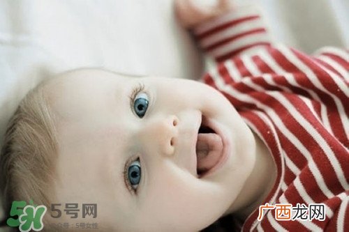 脸睡偏了怎么矫正?脸睡偏了怎么办