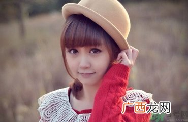 14岁女生胸小要不要穿胸罩？14岁胸小穿什么内衣？