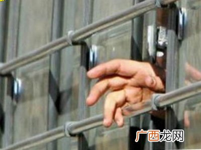 d罩杯摸着什么感觉?d罩杯的手感图