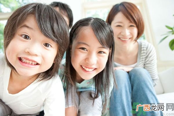 男生总被人说可爱怎么办？女生总说我很可爱怎么办？