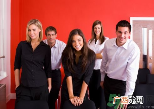 面试时哪种人会被淘汰？新人面试要注意什么？