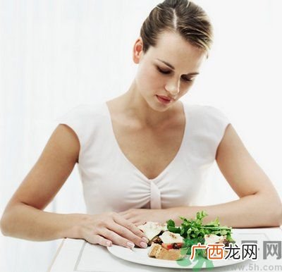 女生手脚冰凉是什么原因？手脚冰凉怎么调理？