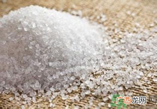 盐可以去黑头吗？怎么用盐去黑头？