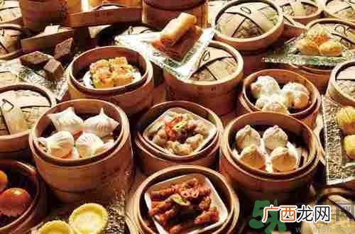 早餐吃面还是包子比较好？早餐吃包子和面健康吗？