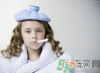 男童连续高烧8年 怎么快速退烧？