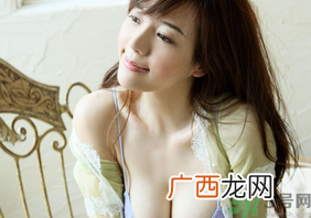 14岁女孩胸部变大正常吗?我14岁胸部太小怎么办