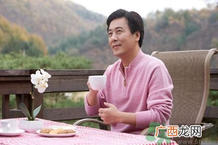 男人春天喝什么茶好?男人要喝什么茶好?