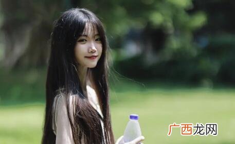 最容易把天聊死的话题，追女生时千万别这么聊