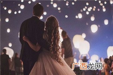 十二星座爱上一个人的表现 十二星座爱你的表现