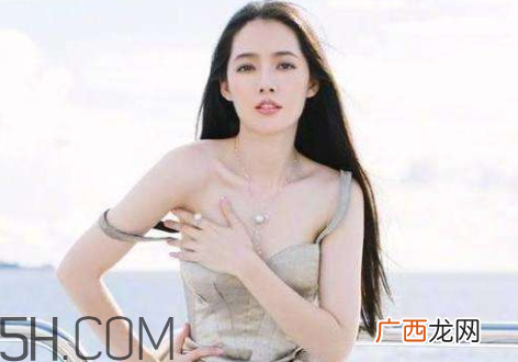 少女一抬腿打一烟名 少女一抬腿为什么是玉溪