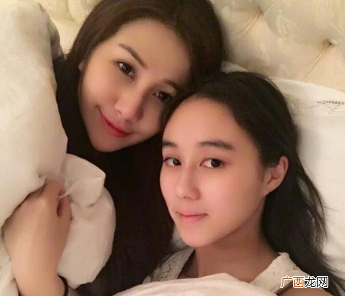 何超盈与未婚夫逛街 何超盈未婚夫