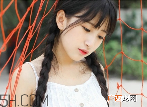 女生说自己胖怎么回答 女生说自己胖怎么安慰