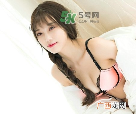 女生给男生发自拍照是什么心理_怎么回复