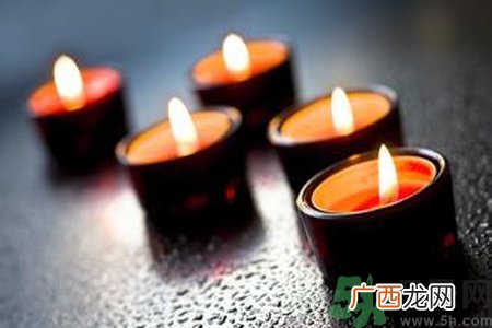 滴蜡对身体有伤害吗？滴蜡是什么感觉？