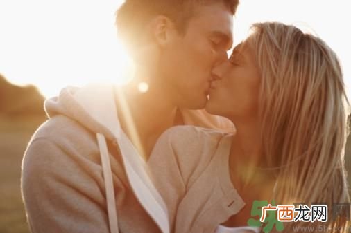 总是喜欢幻想怎么办?为什么总是喜欢幻想