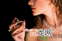 如果忘记过去?让恋人忘记过去的恋情