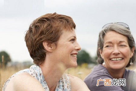 更年期女人容易焦虑怎么办?正确调理健康无忧