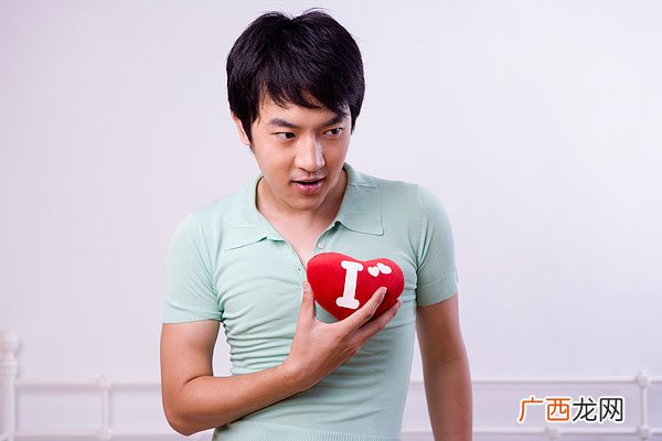 怎样表白成功率高 善用右耳优势