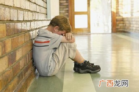 孩子的自卑心理从哪些地方变现出来?