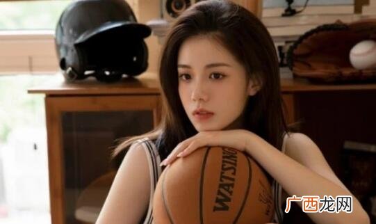 男生为什么要找女朋友？是游戏不好玩还是追剧不香