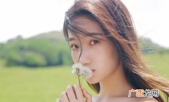乘虚而入的意思是什么？怎么趁虚而入的追女生