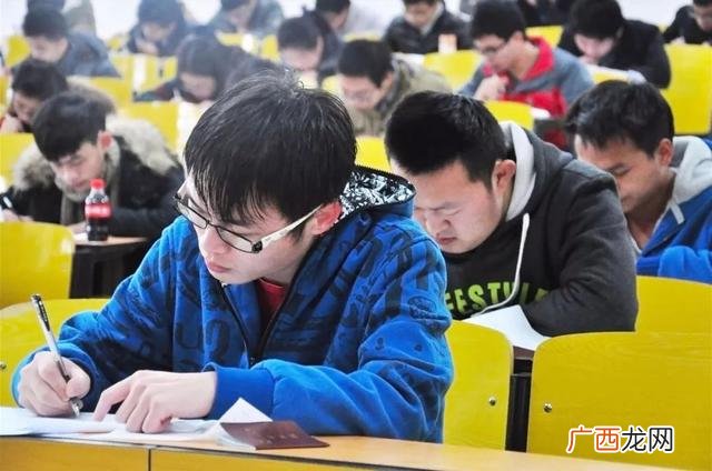 什么职业前景好,往后社会发展什么职业最稳定