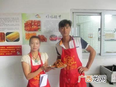 适合一个人摆摊的小吃 今年最火爆的小吃摊生意