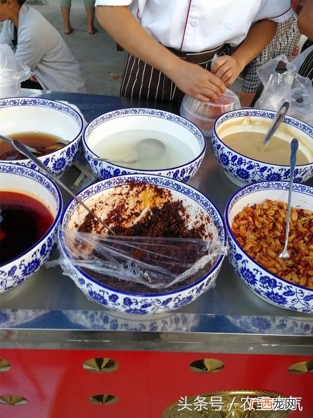 菜市场门口做什么生意好 30岁开店做什么生意好