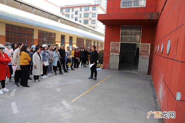 趣味运动会项目大全图 多人趣味运动会项目