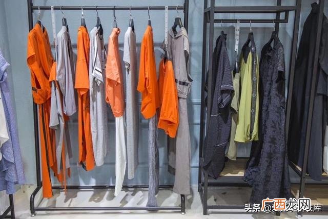 女装是进货好还是加盟好,卖女装从哪里拿货比较好
