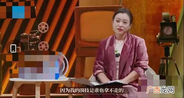 妃儿红大码女装厂址 胖人女装品牌妃儿红