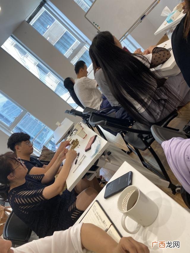 国内最正规的艾灸培训学校 艾灸培训班