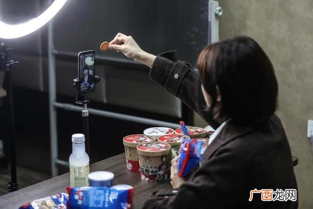 快手上创业成功都是真的吗 快手上创业的假局